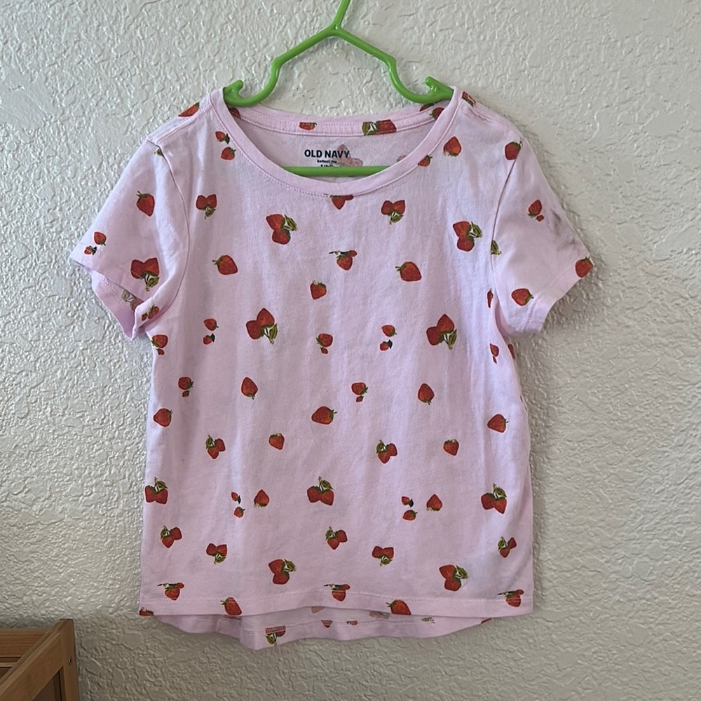 Girls Old Navy Pink Strawberry Print Short Sleeve Tee 6/7